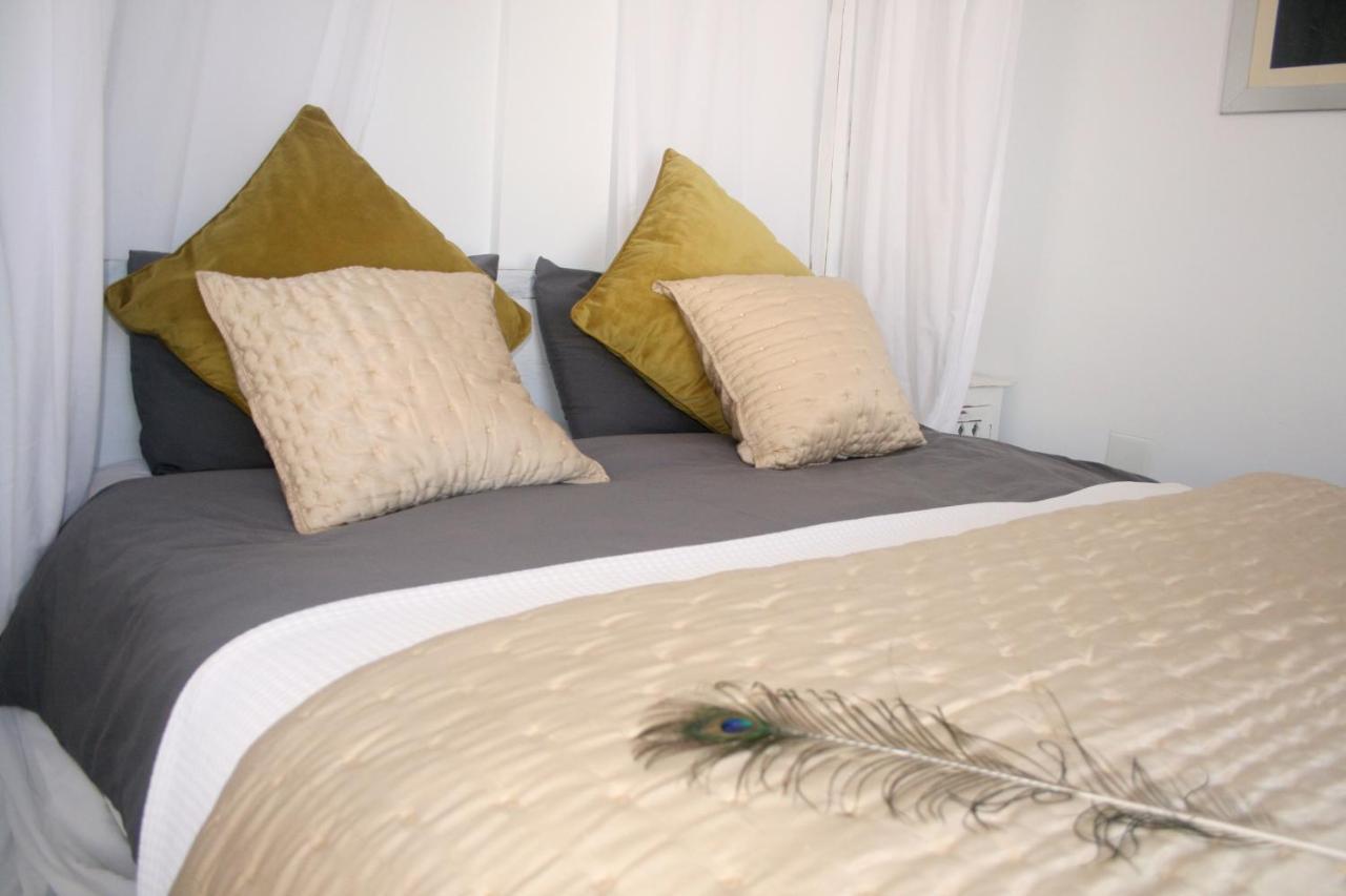 La Pluma Hotel Iznajar Bagian luar foto